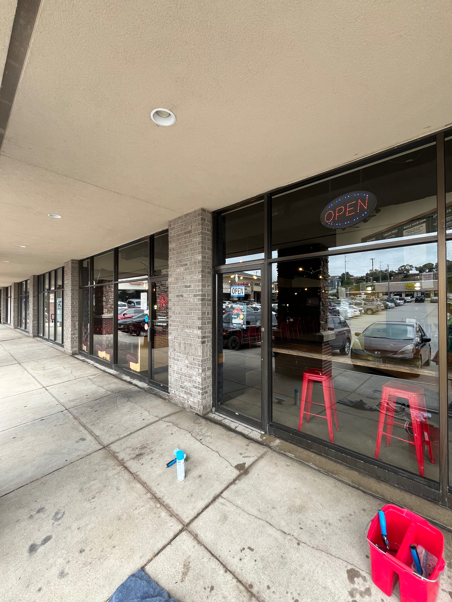 Clean exterior strip mall business windows